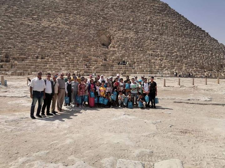 تنظم رحلة توعوية لأطفال قرية تونس بالفيوم لزيارة عدد من المعالم السياحية والأثرية بالقاهرة والجيزة